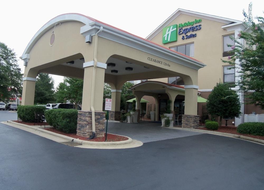 Holiday Inn Express Hotel & Suites Sanford By Ihg Экстерьер фото