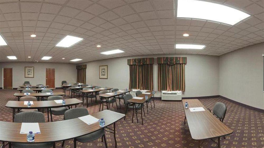 Holiday Inn Express Hotel & Suites Sanford By Ihg Экстерьер фото