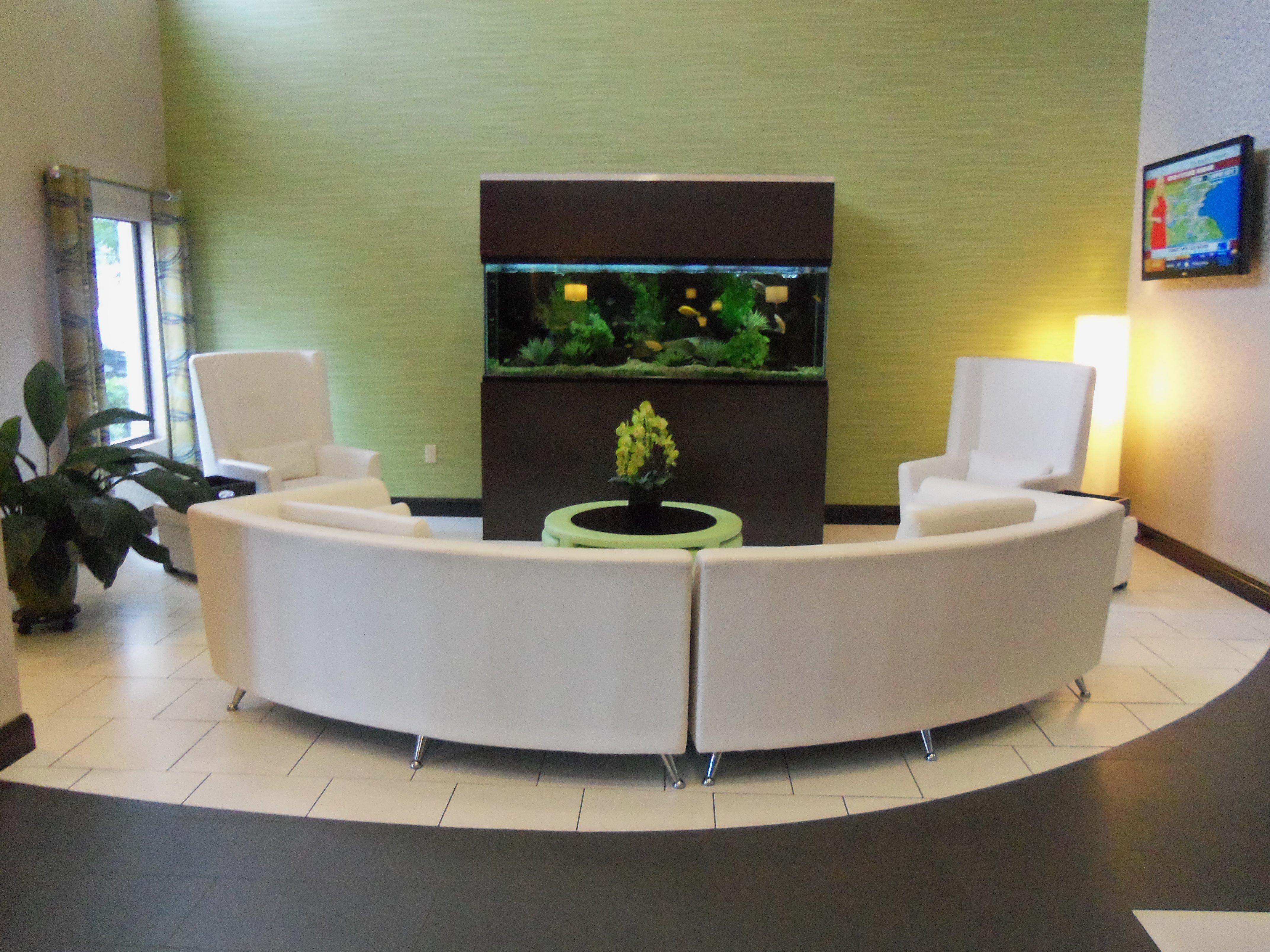 Holiday Inn Express Hotel & Suites Sanford By Ihg Экстерьер фото
