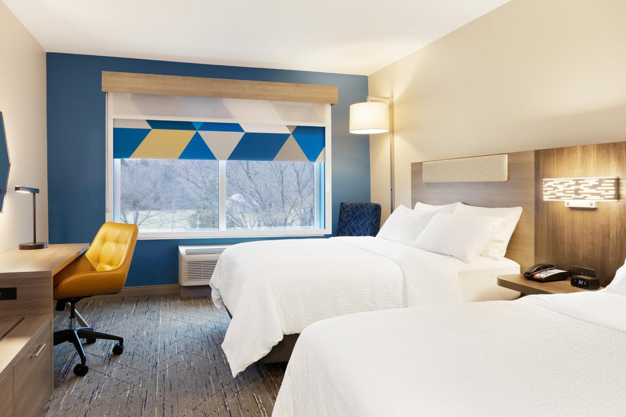Holiday Inn Express Hotel & Suites Sanford By Ihg Экстерьер фото