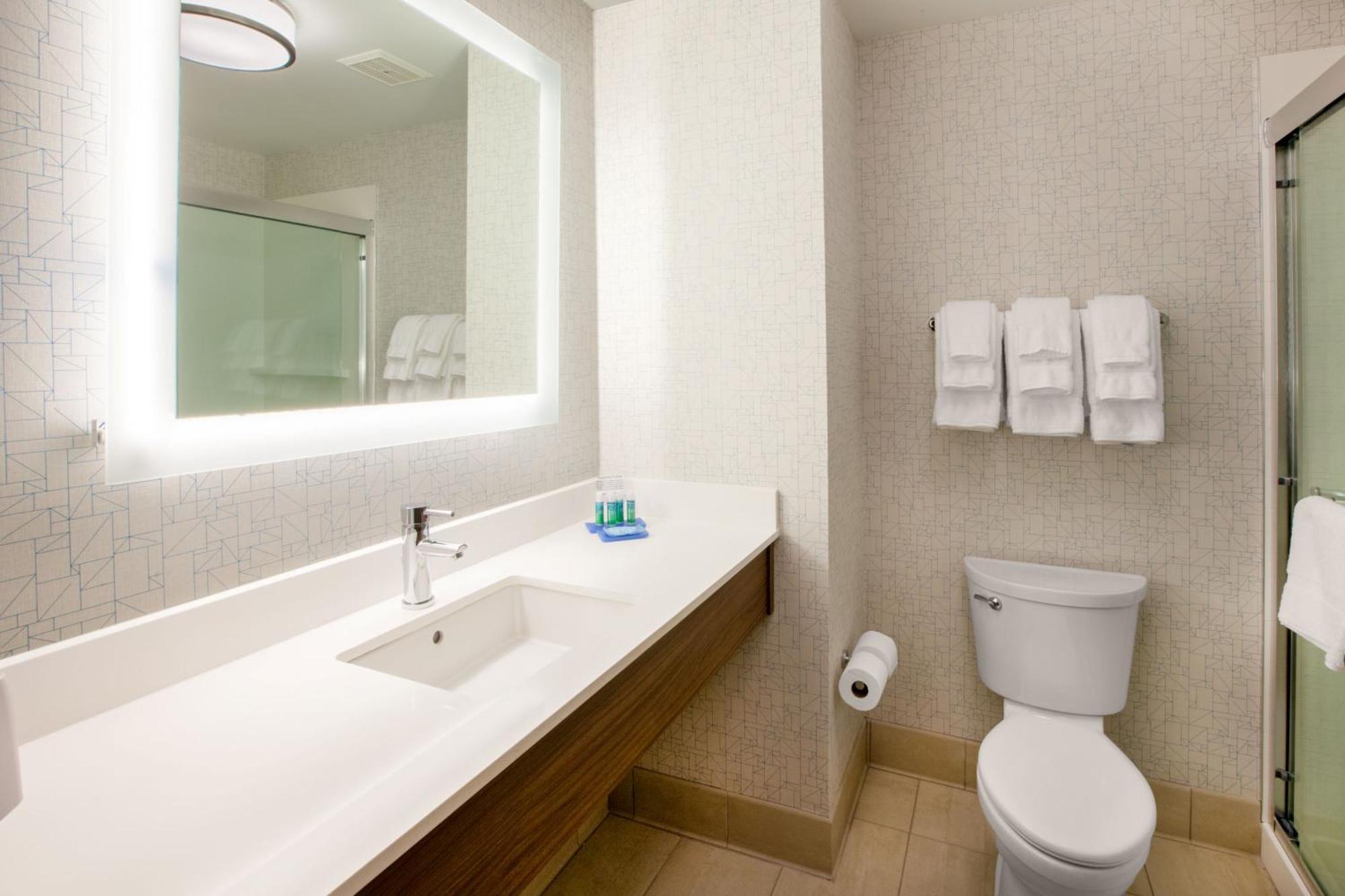 Holiday Inn Express Hotel & Suites Sanford By Ihg Экстерьер фото